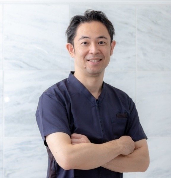 増岡 尚哉 エムアンドアソシエイツ矯正歯科